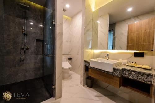 King Jacuzzi Suite