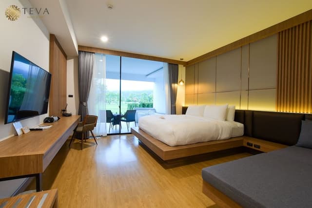 King Jacuzzi Suite