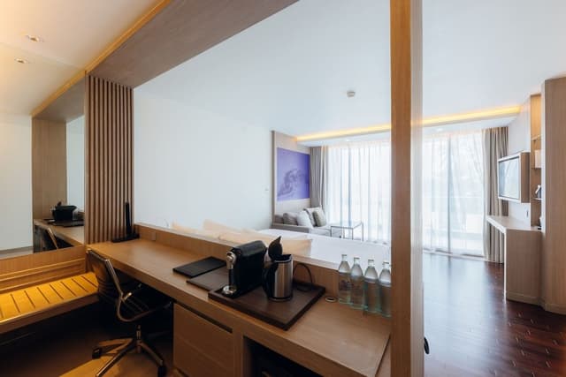 Grand Ocean Room