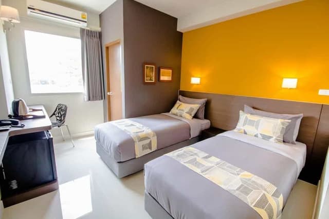 Superior Twin Room Special (Please show Staff ID Card on check in date)