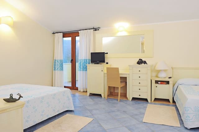 Comfort Quadruple Room