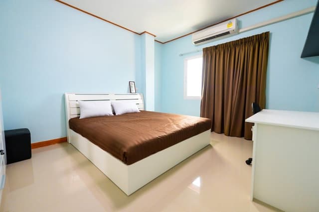 Suite Room