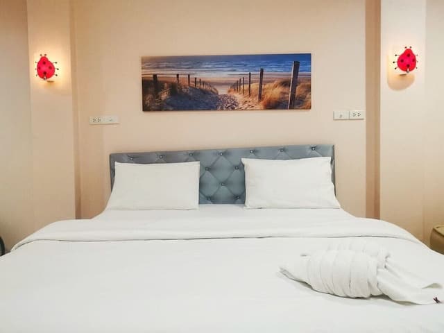 Standard King Room