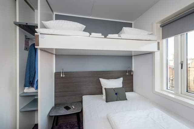 Standard+ 140cm Queen bed