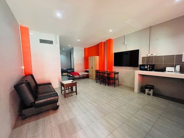 Family Apartment, 1 King Bed