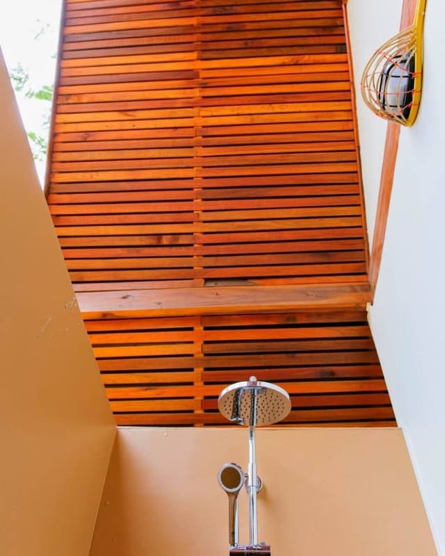 Deluxe Double Room with Air-Conditioned