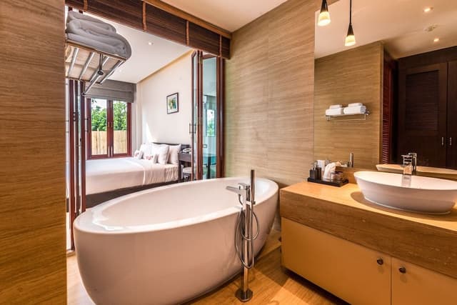 Grand Pool Villa