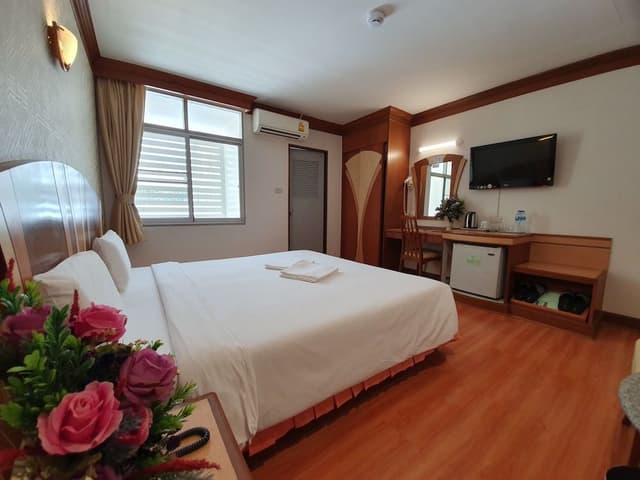 Standard Double, 1 Double Bed