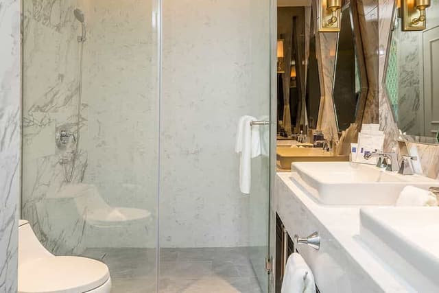 Sapphire Suite