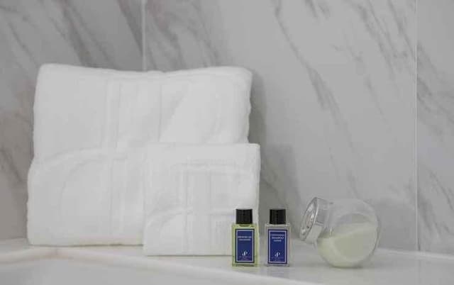 Sapphire Suite