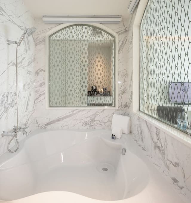 Sapphire Suite