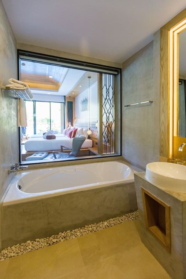 Aurico Deluxe Pool Access