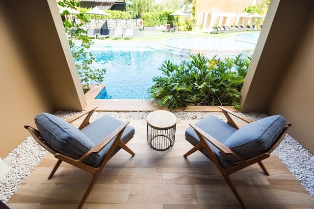 Aurico Deluxe Pool Access