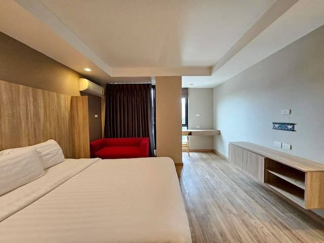 Suite for 4