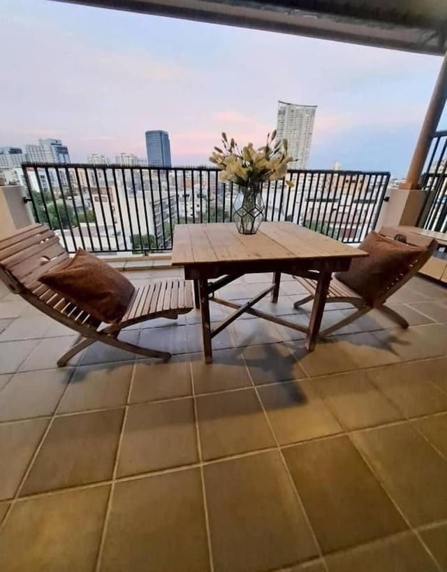 Family Suite with Balcony