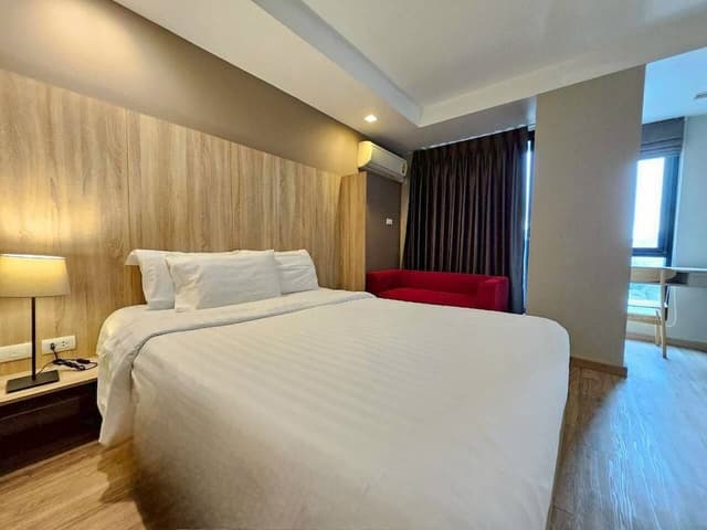 Suite for 4
