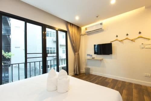King Room with Balcony
