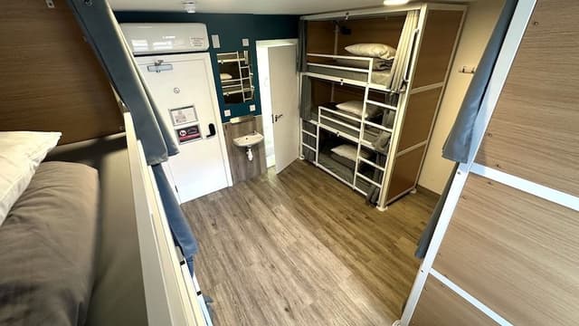 1 Bed in 9 Bed Female Dormitory, Ensuite