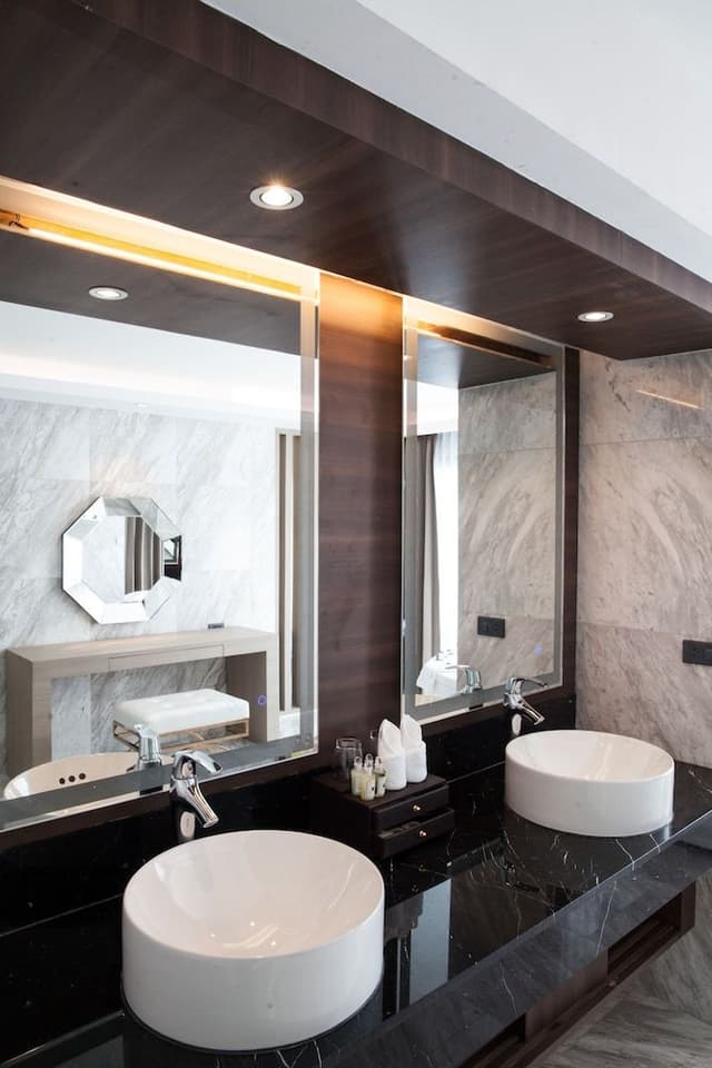 Jacuzzi Suite