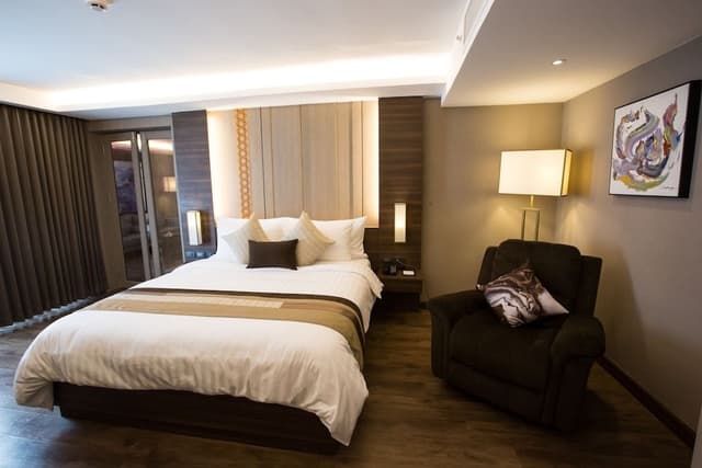 Jacuzzi Suite