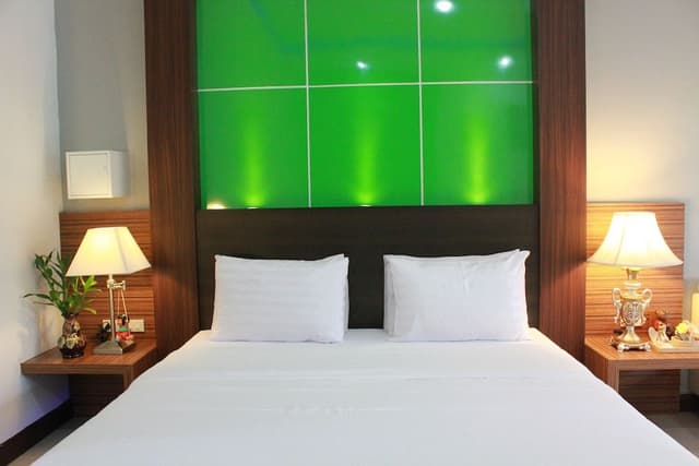 Room with Garden View