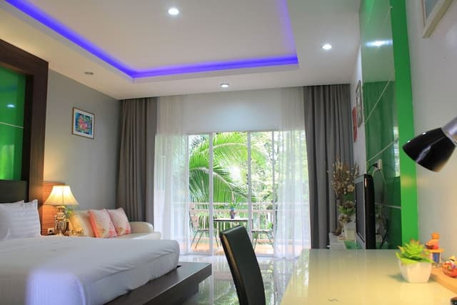Room with Garden View