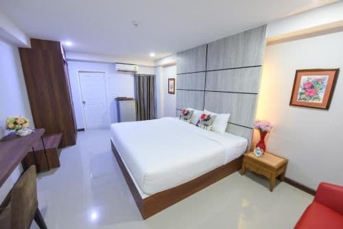 Standard King Bed