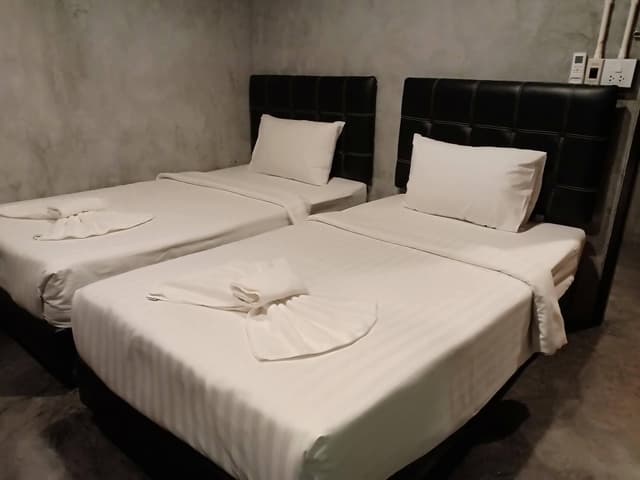 Twin Room With Balcony