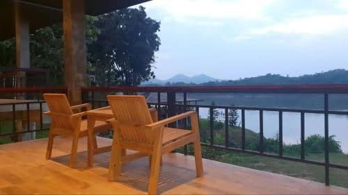 Supreme Deluxe Mountain and River View Twin Room