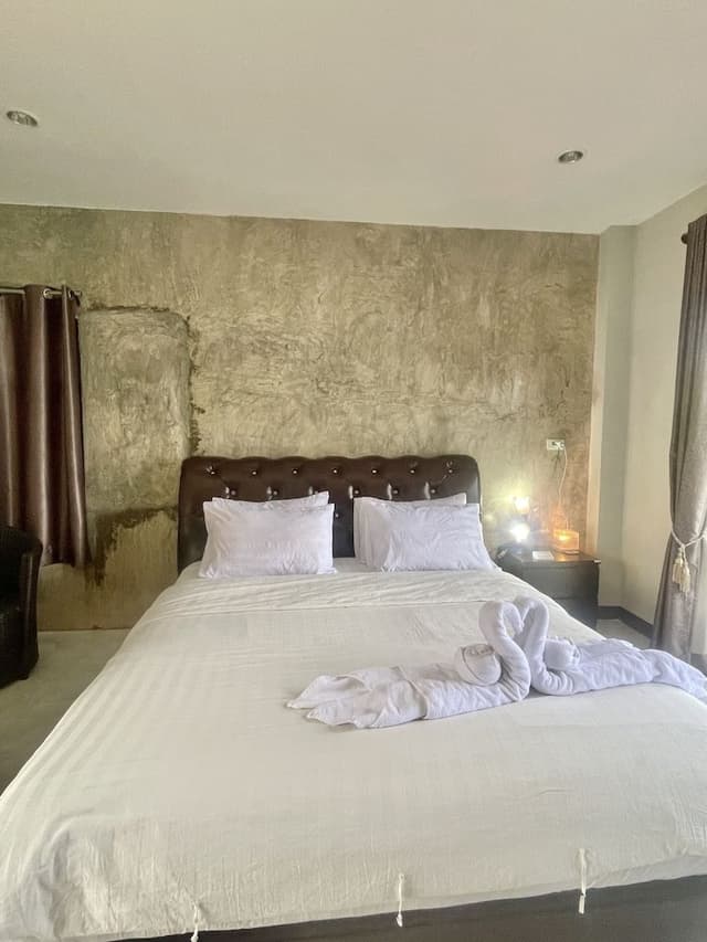 Deluxe Room, 1 King Bed, Non Smoking