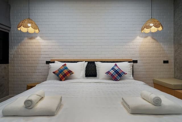 Signature Suite