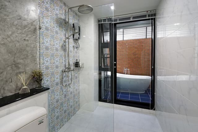 Signature Suite