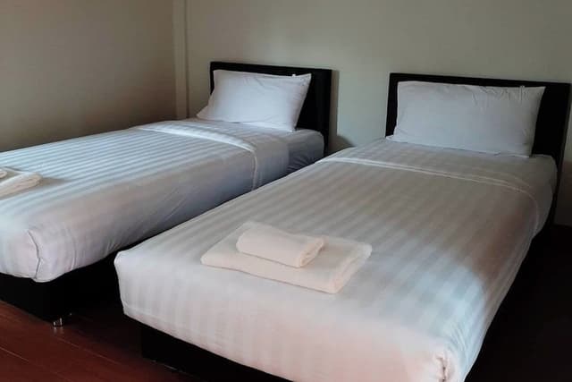 Twin Room, Pool Access