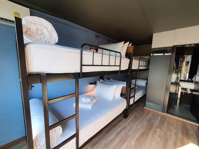 Family Suites Party (OFP)
