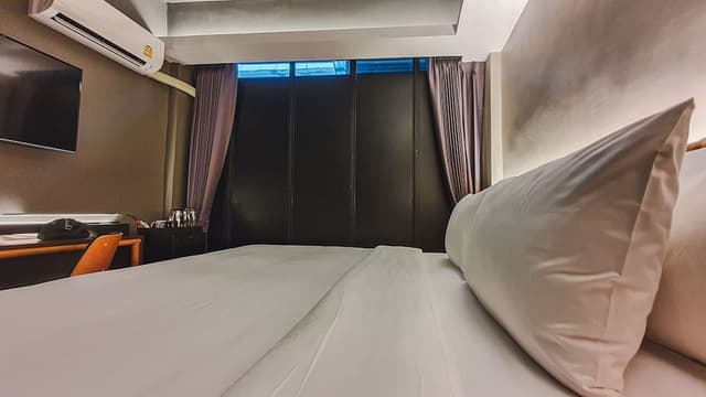 Standard King Room at First Floor (OTF)