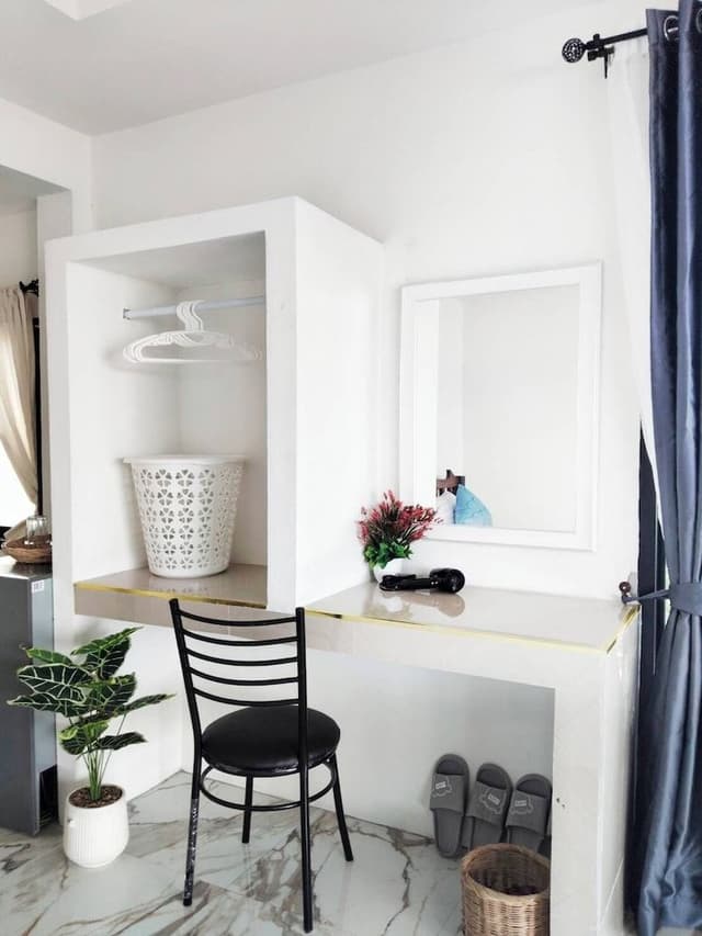 Deluxe Studio Suite