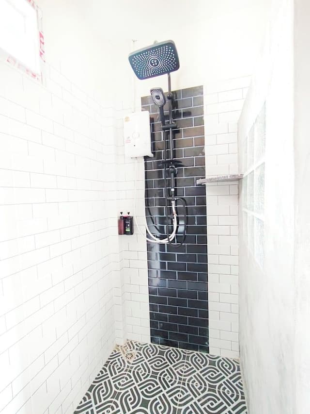 Deluxe Studio Suite