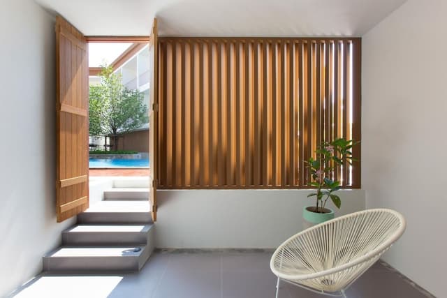 Superior Twin Room with Pool Access