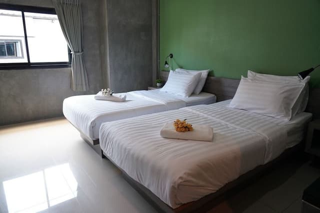 Standard Twin Room