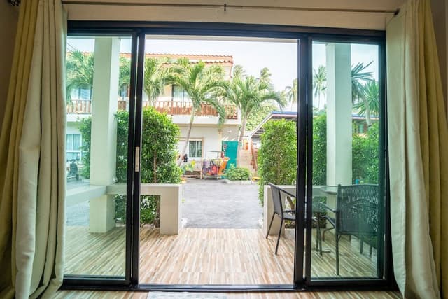 Standard Double Room, Garden View