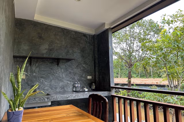 2 Bedroom with Balcony