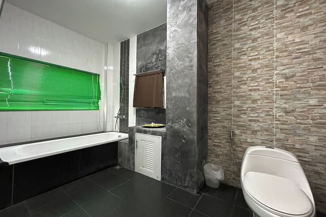 1 Bedroom with Garden View