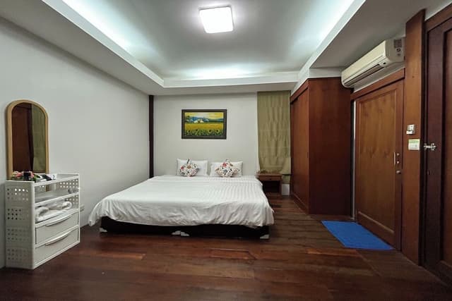 Family Room with Kitchenette