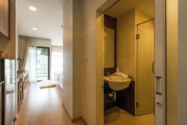 Deluxe Studio, 2 Twin Beds