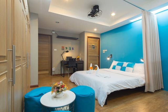 Private Family for 4 people