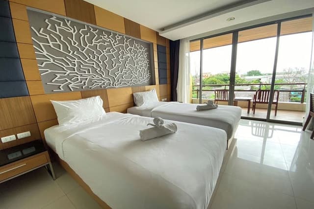 Deluxe Twin Room
