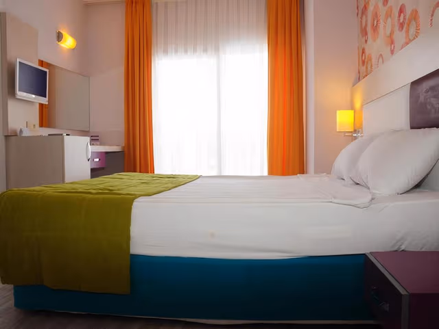 Double Room with Pool View