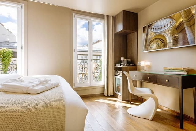 Superior Double or Twin Room Balcony