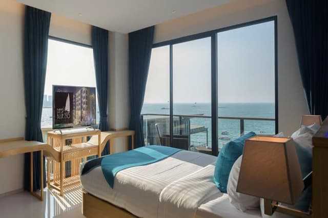Deluxe Ocean View, Balcony