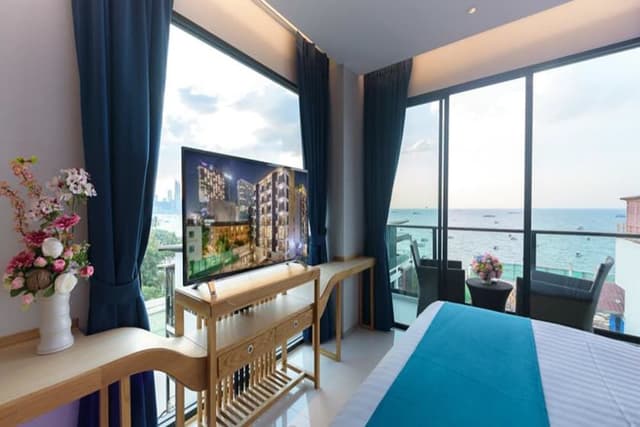 Deluxe Ocean View, Balcony